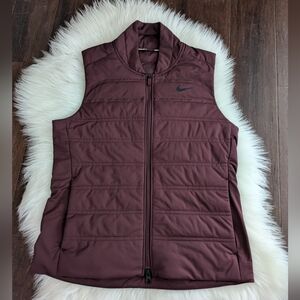 Nike Men's Vest in Dark Brown